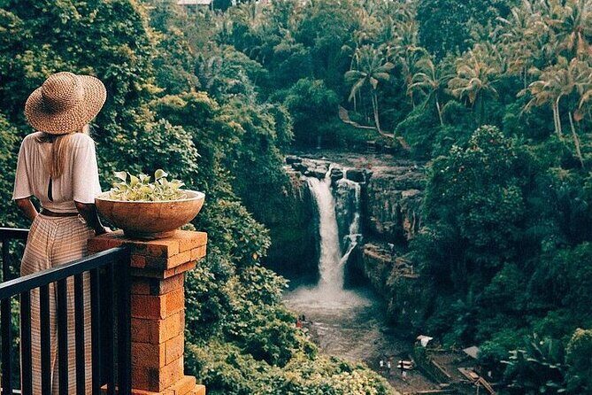 Ubud: Swing - Monkey Forest - Waterfall - Temple - Rice Terraces - Art Crafts - FAQs