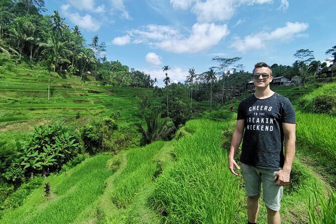 Ubud Village, Tegalalang Rice Terrace Swing, Tirta Empul Temple and Waterfafall - The Sum Up