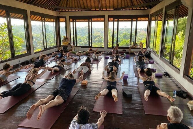 Ubud Yoga, Open Chakra Healing and Temple Spiritual Cleansing - Who Should Consider This Tour?