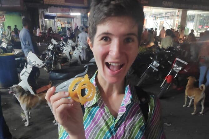 Udaipur Food Walk l Eat Just like a local - An In-Depth Look at the Udaipur Food Walk