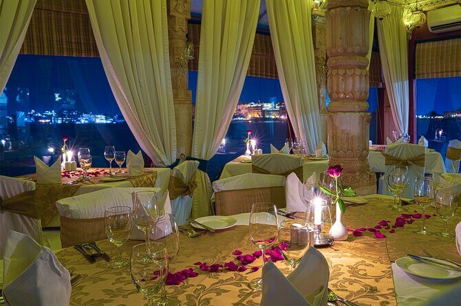 Udaipur: Jag Mandir Island Dinner with Boat Ride transfers - FAQ
