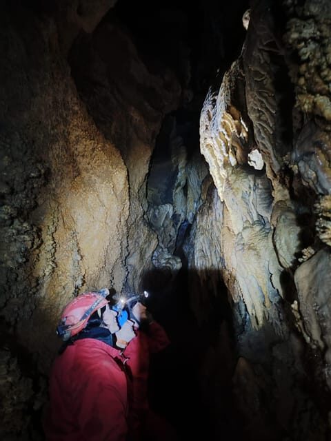 UDIAS: Guided tour in mine and access to natural cave. - Exploring the Udías Mines: A Unique Journey into Cantabria’s Mining Heritage