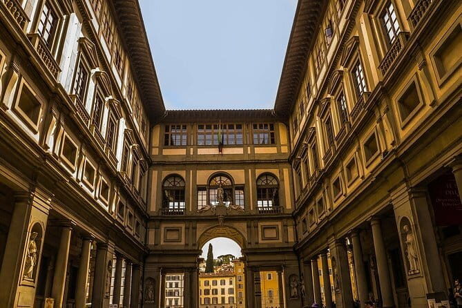 Uffizi Gallery Small group semi private tour max 15 people - The Booking and Meeting Experience