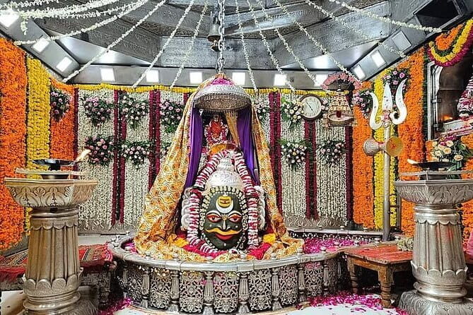 Ujjain and Mahakaleshwar Temple Private Day Tour from Indore - The Experience: From Pious to Scenic