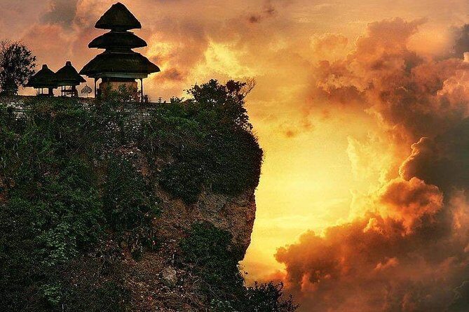 Uliuwatu :Best Sunset ,Pandawa beach & Watersport activity - Exploring the Itinerary in Detail