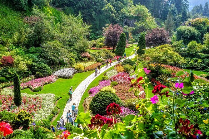 Ultimate Group Package Tour of Victoria - An In-Depth Look at the Itinerary