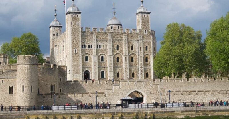 Ultimate Royal London, Thames River Boat Ride & Walking Tour - Who Would Enjoy This Experience?