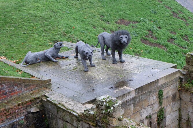 Ultimate Royal London: Tower of London & City of Westminster Tour - An In-Depth Look at the Ultimate Royal London Tour