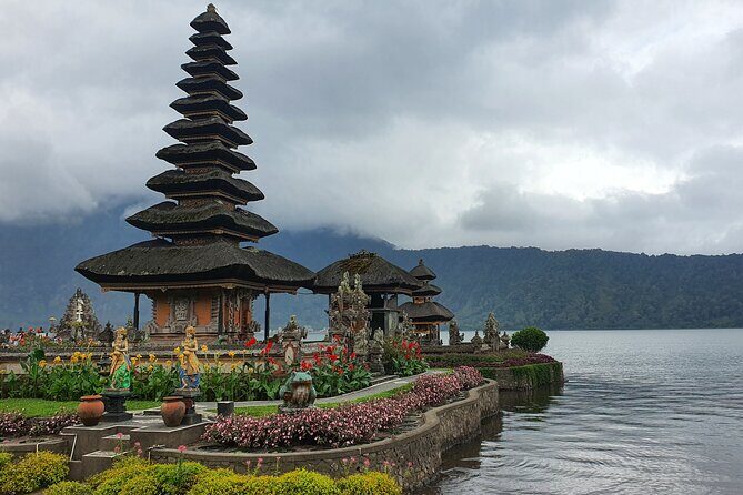 Ulun Danu Beratan Lake Temples, Waterfalls & Jatiluwih Rice Field - Authentic Insights from Reviewers