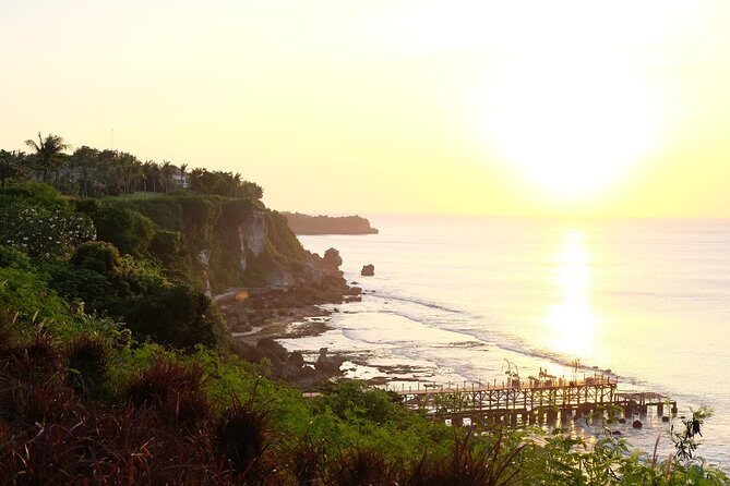 Uluwatu Sunset, Kecak Dance and Jimbaran Seafood Dinner - Why Choose This Tour?