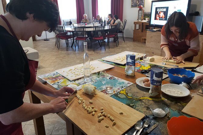 Umbria Traditional Cooking Class in Assisi countryside - A Closer Look at the Experience