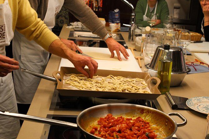 Umbrian Regional and Traditional Cooking Class with Lunch in Assisi - The Value and Practicalities