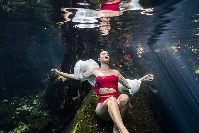 Underwater Photo Shoot Experience in Cenote - An Overview of the Underwater Photo Shoot Experience