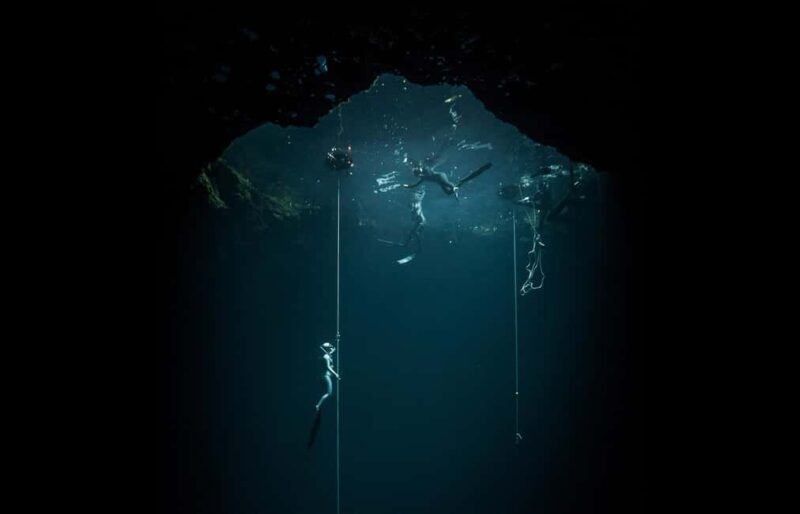 Underwater Portrait Photography Session - Who Will Love This Experience?