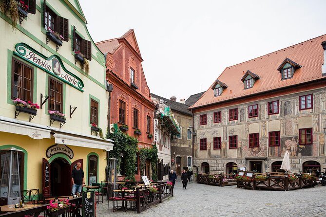 UNESCO Cesky Krumlov from Prague with Guided Tour and Transfer - The Bottom Line