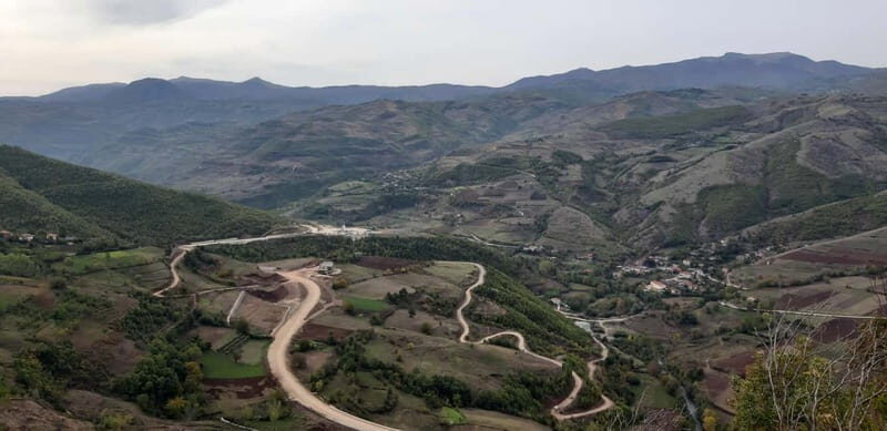 UNESCO Heritage Tour: Ancient Lin & Royal Tombs of Selca - An In-Depth Look at the UNESCO Heritage Tour