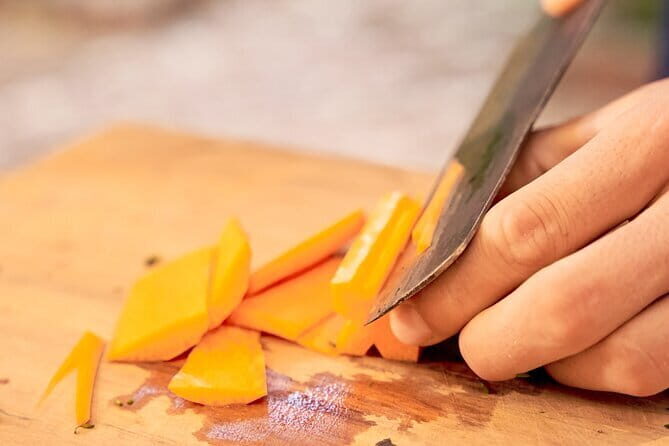 Unique Hanoi cooking class in a garden house with a local host - FAQ
