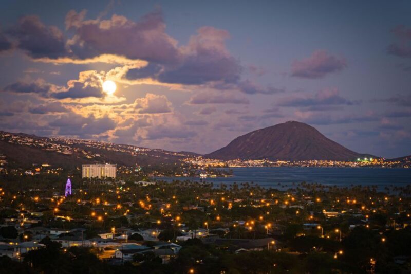 Unique Honolulu Sunset and Light Painting Tour - Why This Tour Works for Travelers