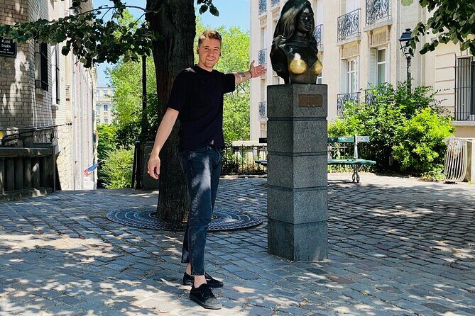 Unique Montmartre photo tour with VOGUE photographer - The Value of This Experience