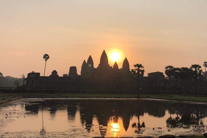 Unique Private Sunrise Angkor Wat Tours - A Closer Look at the Itinerary