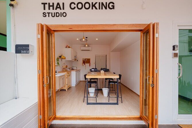 Unique Thai Cooking Experience in Patong with Chef Care - Why This Tour Works Well