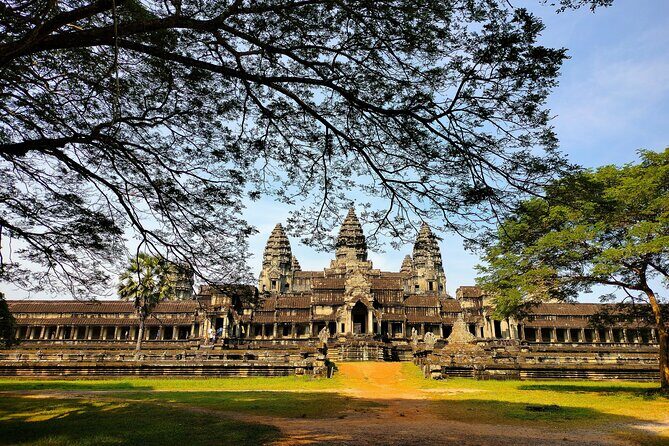 Unveiling Angkor Wat Sunrise, Bayon, Ta Prohm In Small Group Tour - Insights from Real Travelers