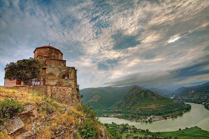 Uplistsikhe, Mtskheta and Jvari - historical private day tour from Tbilisi - FAQ