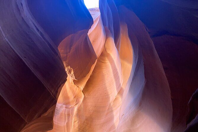 Upper Antelope Canyon Admission Ticket (Antelope Canyon Tours) - The Guides & Their Impact