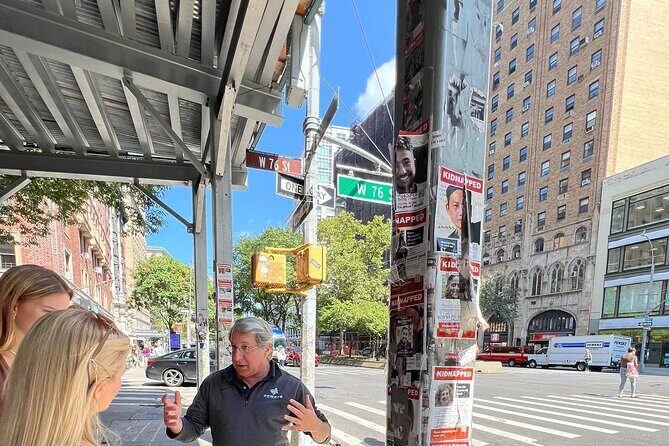Upper West Side: Your Guide to Understanding NYC - Exploring the Upper West Side: A Neighborhood Like No Other
