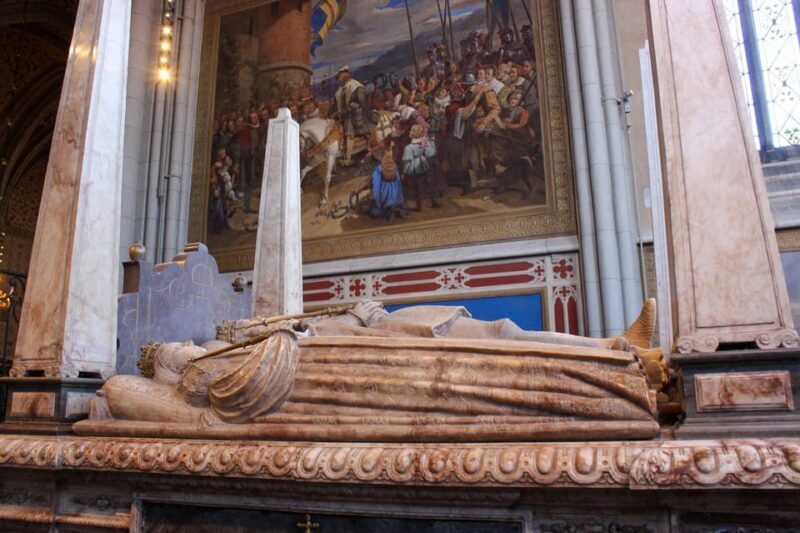 Uppsala: City Highlights and Hidden Gems Walking Tour - The Sum Up