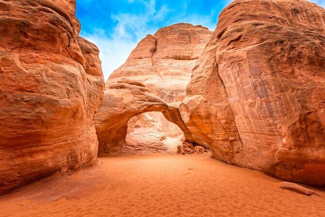Utah Mighty 5 National Parks Self-Guided Driving Audio Tours - Bryce Canyon: Fantasy-Like Hoodoos and Colors