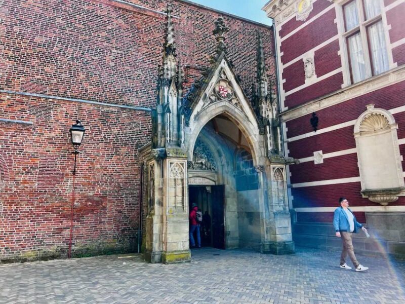 Utrecht: Highlights and Secrets with a Walking Tour - Why This Tour Works Well