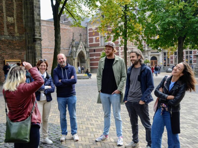 Utrecht Walking Tour with a local comedian as guide - Key Points