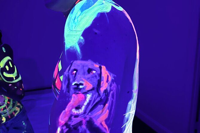 UV Body Painting Experience for Couples in Brooklyn - The Artistic Experience and Its Unique Touches