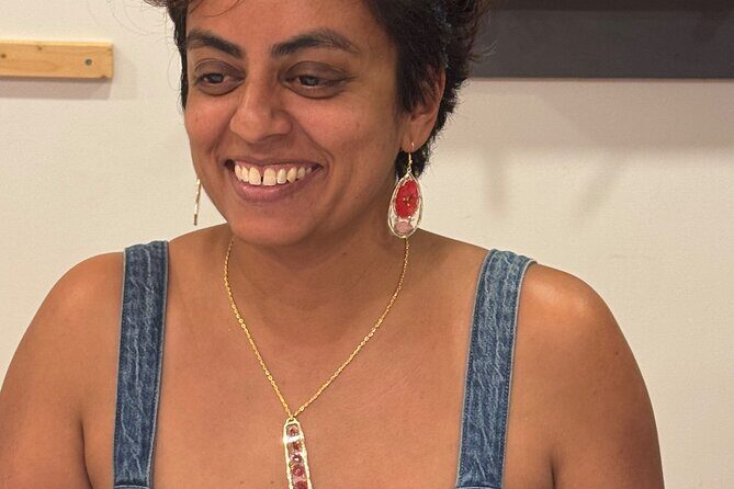 UV Resin Jewelry Set Workshop - Practical Aspects to Consider