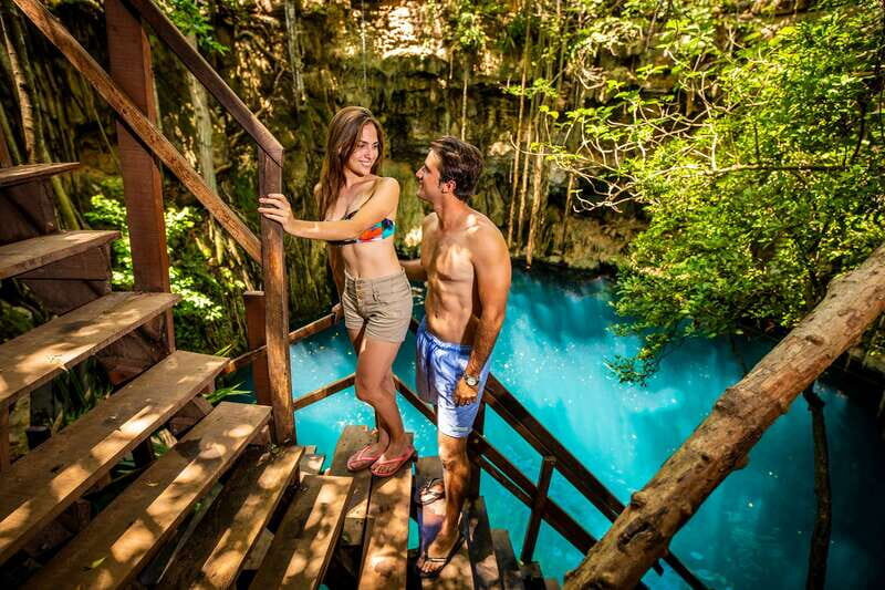 Uxmal: Vintage Land Rover Expedition to Uxmal Cenotes - Key Points