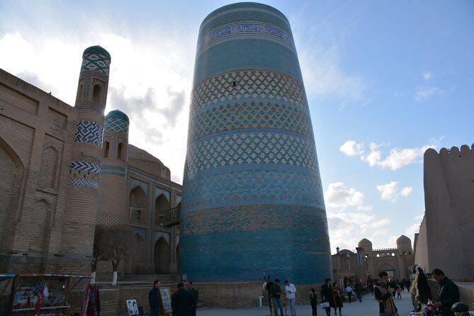 Uzbekistan - Fairy Tales from 1001 Nights - Day 6: The Enchanting Walls of Khiva and Farewell