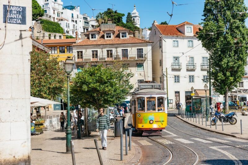 Vadio: Lisbon Old Town Private Tuk Tuk Tour - Who Is This Tour Best For?