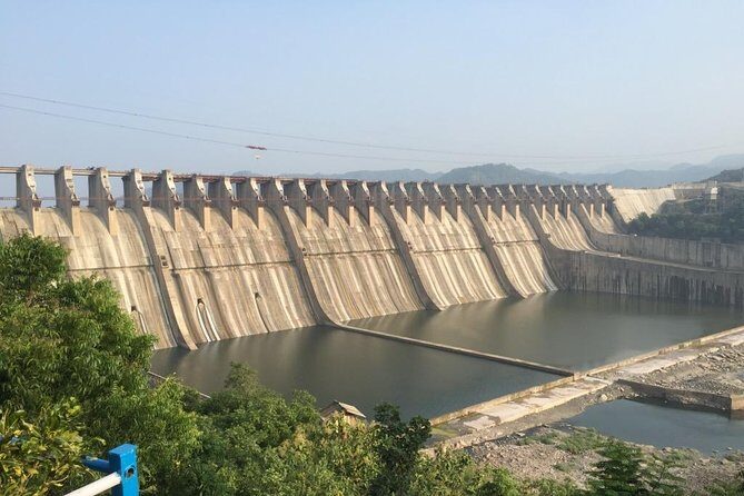 Vadodara to the Statue of Unity: Monumental Legacy Journey - First Stop: Sardar Sarovar Dam