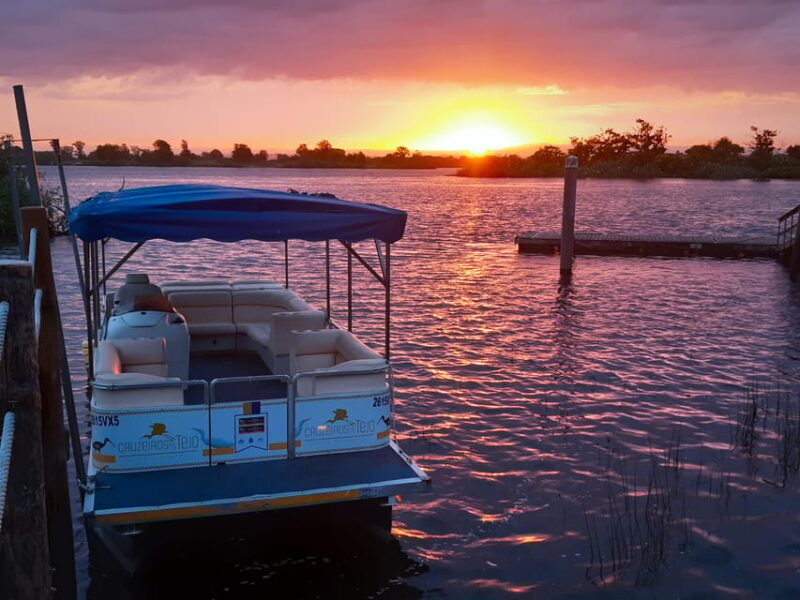 Valada: 1 hour boat trip, guided tour - An In-Depth Look at the Valada Boat Tour