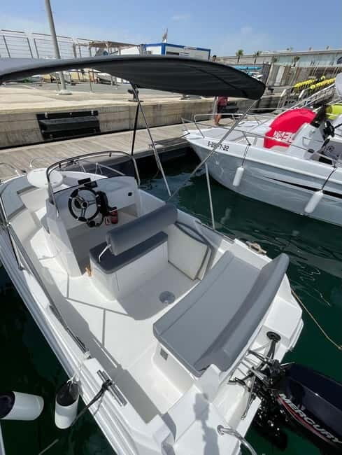 Valencia: Boat Rental without License - FAQ: Your Questions Answered