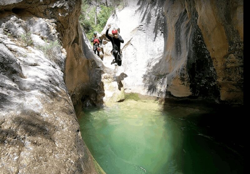 Valencia: Canyoning Half-Day Adventure Tour - Key Points