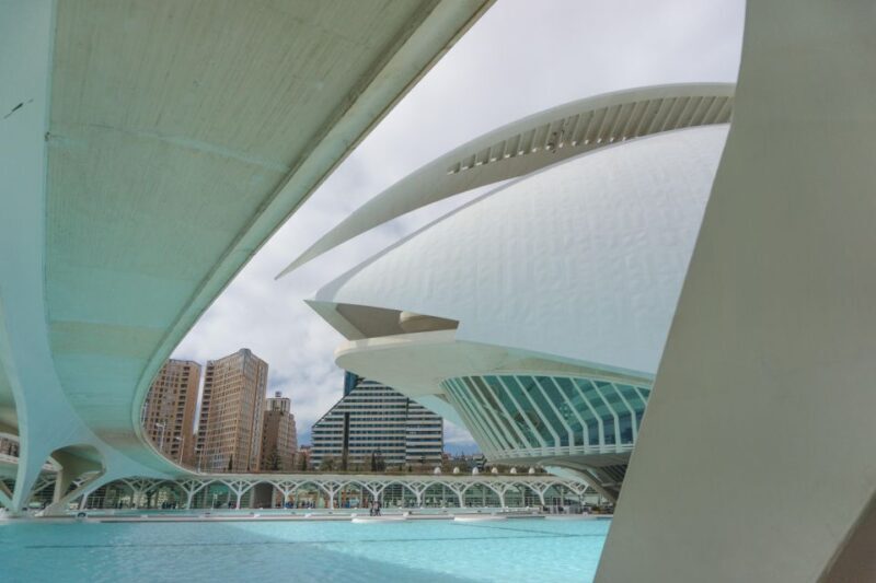 Valencia: Capture the most Photogenic Spots with a Local - Why Youre Going to Love This Experience