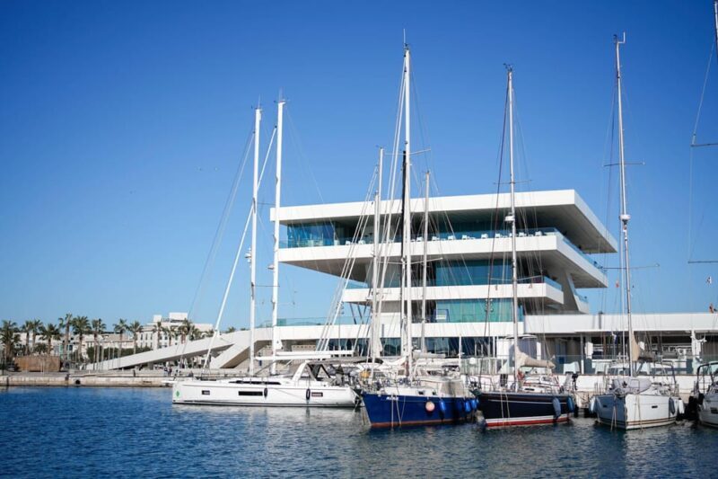 Valencia: Catamaran Party Boat with Lunch - The Itinerary in Detail