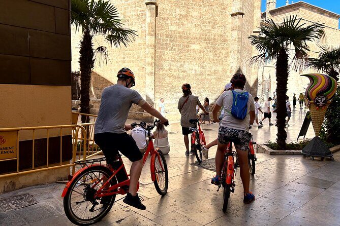 Valencia City Highlights in Guided Bike or E-Bike Tour - Market and Religious Heritage