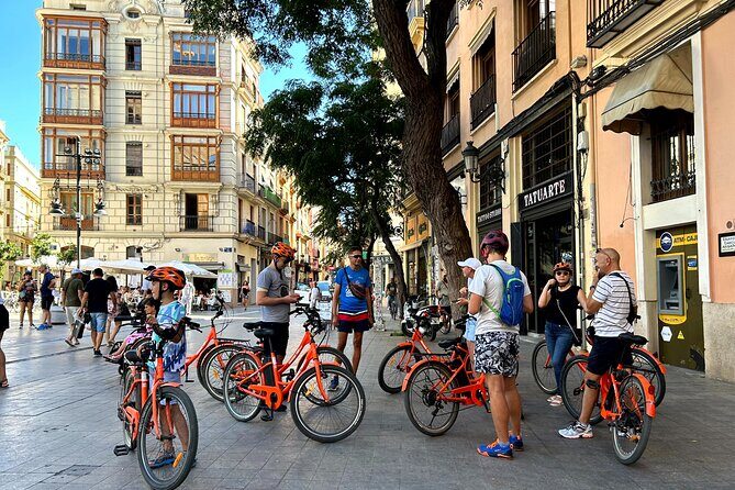 Valencia City Highlights in Guided Bike or E-Bike Tour - Civil and Ancient Defenses
