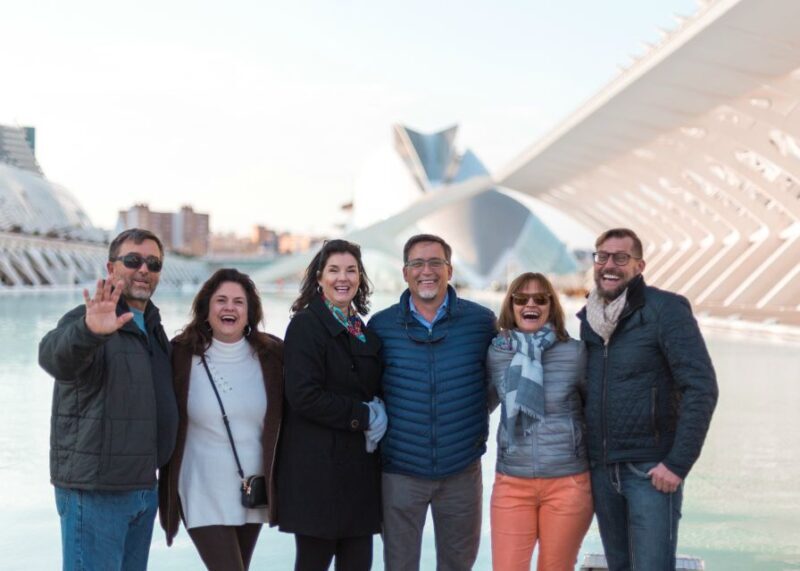 Valencia: City Tour with Tapas Shore Excursion - FAQ
