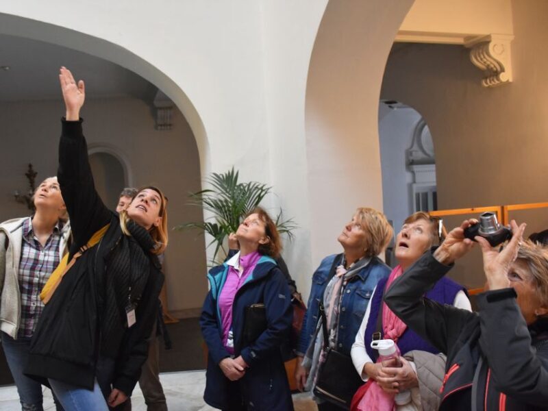 Valencia: Essentials and World Heritages Sites Walking Tour - What to Expect During the Tour