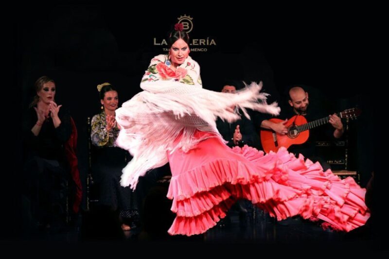 Valencia: Flamenco Show with Dinner at La Bulería - Setting the Scene: What to Expect from La Bulería’s Flamenco Experience