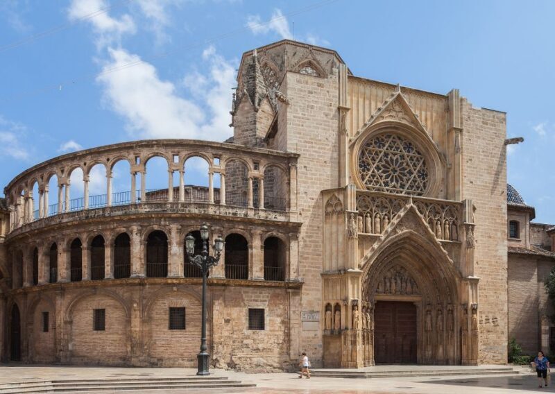 Valencia: Guided City Walking Tour with Tapas Tastings - Who Will Love This Tour?